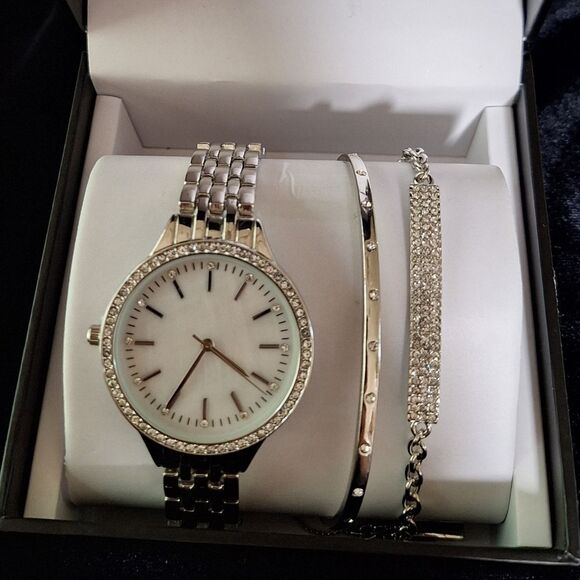 🎁I.N.C. International Concepts Women's Bracelet and Watch Set 36mm, NWT - Picture 6 of 8